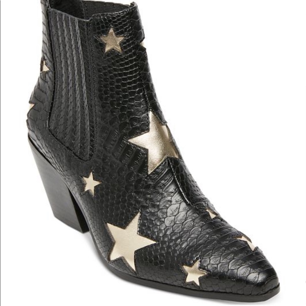 BRAND NEW: Black star booties